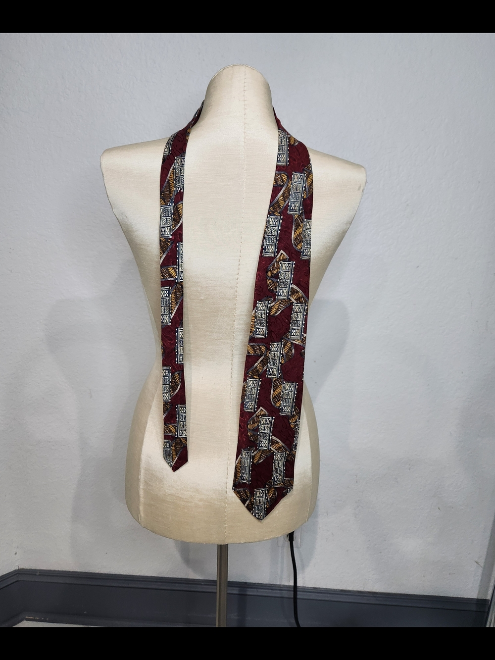 VTG Neiman Marcus Burgundy Geometric Paisley Silk Tie
